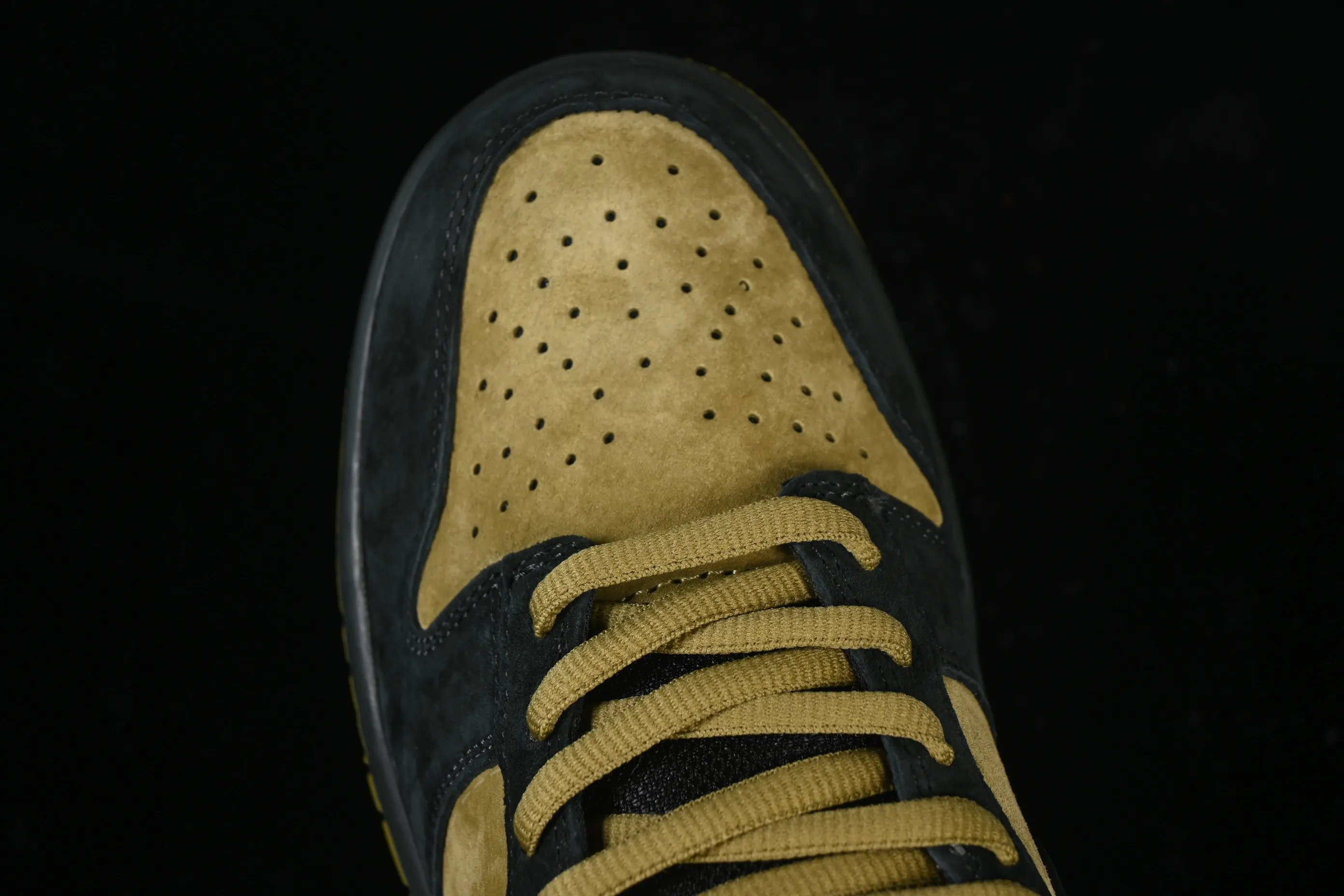 All categories Nk SB Dunk Series Nk SB Dunk Low low-top sneakers C version Supreme x Nike Dunk SB Dunk Low joint brown and yellow low-top casual skateboard shoes HQ8487-300